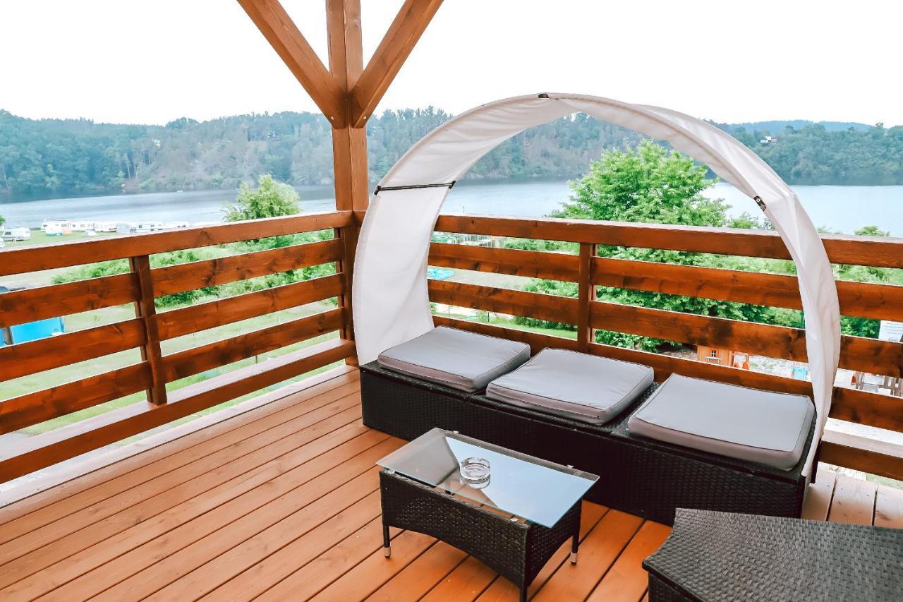Chaty A Apartmany Hracholusky Kemp Kosatka Pnovany Экстерьер фото