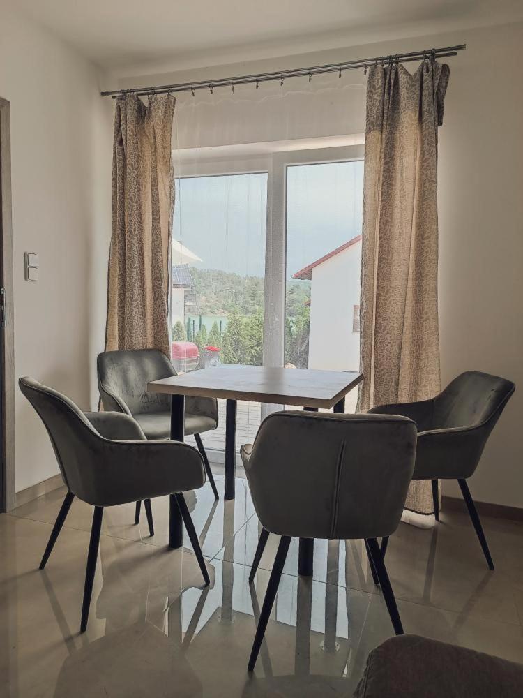Chaty A Apartmany Hracholusky Kemp Kosatka Pnovany Экстерьер фото